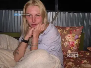 Dvenasti  live sex cam