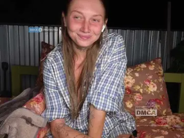 Dvenasti  live sex cam