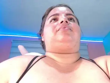 Lexxy-bbw  live sex cam
