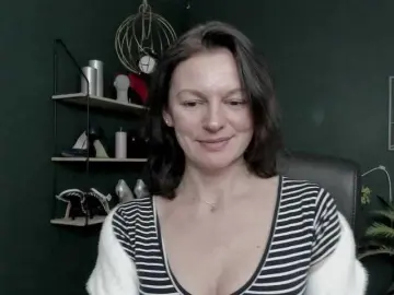 MrsVivian  live sex cam