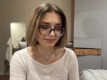 AlbaMihelcic  live sex cam
