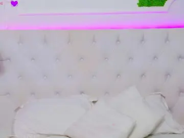 AriannaSins  live sex cam