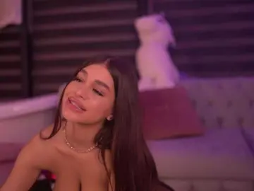 BellaNoirre  live sex cam