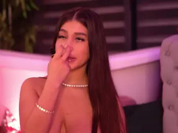 BellaNoirre  live sex cam