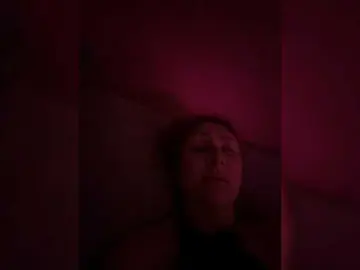 BongoBoginya  live sex cam