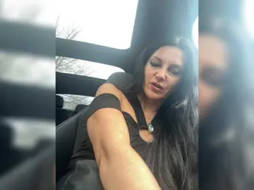 Leta29  live sex cam