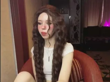 LiloMeoww  live sex cam