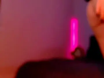 NinaRosee  live sex cam