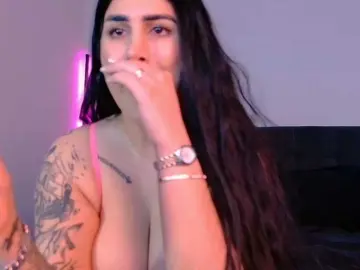 NinaRosee  live sex cam