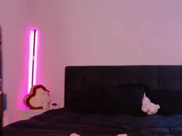 NinaRosee  live sex cam