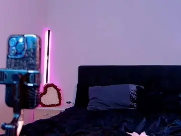 NinaRosee  live sex cam