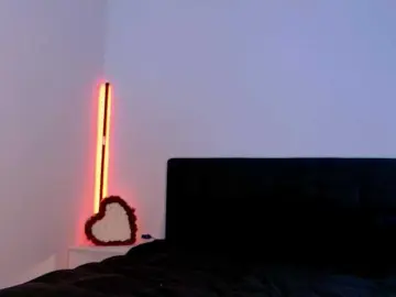 NinaRosee  live sex cam