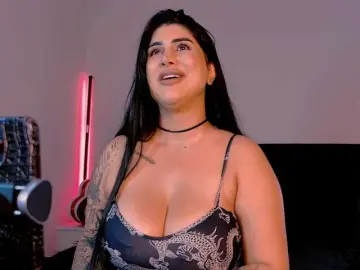 NinaRosee  live sex cam