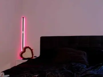 NinaRosee  live sex cam