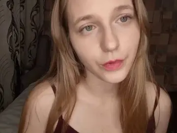 SkyeRosa  live sex cam