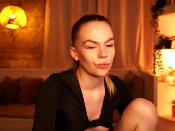 SnowwBarbie  live sex cam