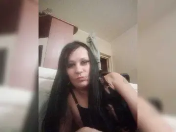 Tolst  live sex cam