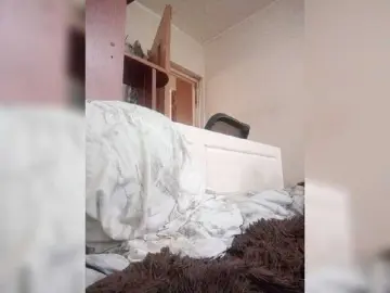 Tolst  live sex cam