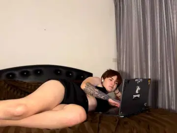 Mindylo  live sex cam