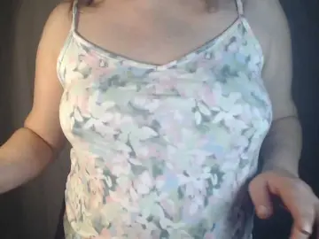 Vesna2020  live sex cam