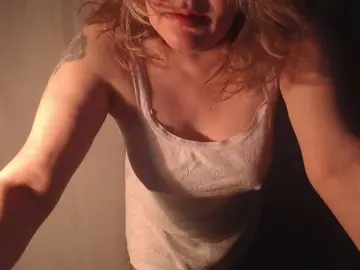 Vesna2020  live sex cam