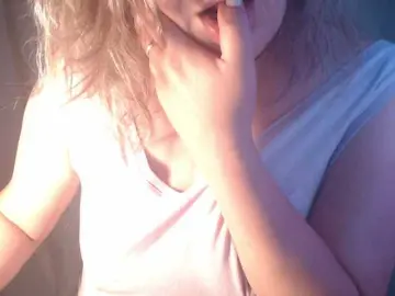 Vesna2020  live sex cam