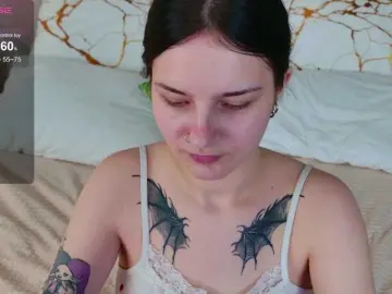 AngelBraun  live sex cam