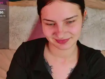 AngelBraun  live sex cam