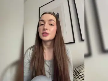 ChloeMeow  live sex cam