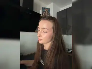 ChloeMeow  live sex cam
