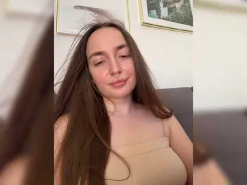 ChloeMeow  live sex cam