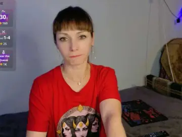 Lady-Caroline  live sex cam