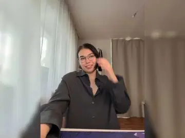 Li-Love  live sex cam