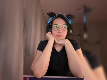 Li-Love  live sex cam