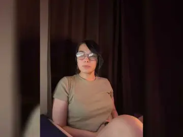 Li-Love  live sex cam