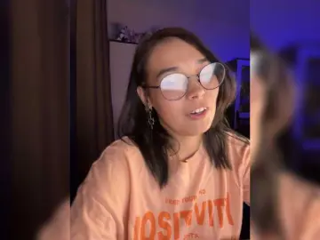 Li-Love  live sex cam