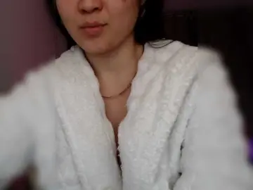 Lili-asian  live sex cam