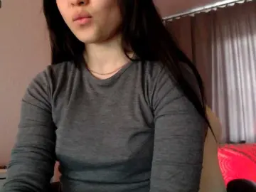 Lili-asian  live sex cam