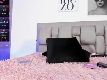 MiliMattel  live sex cam