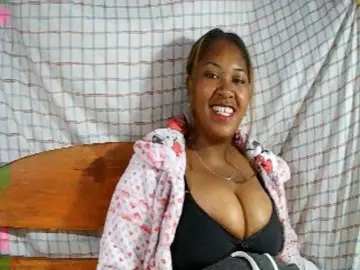 Sexy-Nathy  live sex cam