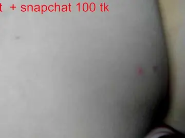 Squirtle-Girl  live sex cam