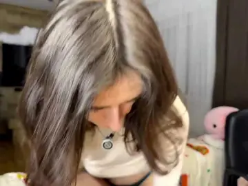 SweetieTati  live sex cam