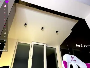SweetieTati  live sex cam