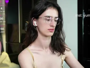 SweetieTati  live sex cam