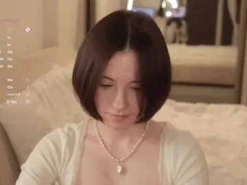 -FemaleEssence-  live sex cam