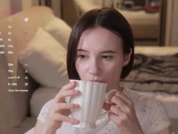 -FemaleEssence-  live sex cam