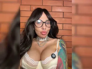 CosmoV1be  live sex cam