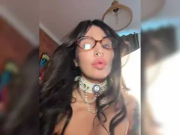 CosmoV1be  live sex cam