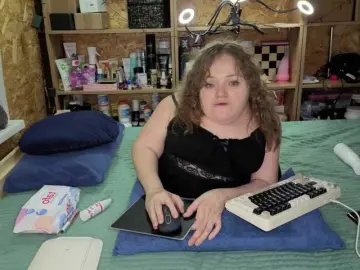 Julia-79  live sex cam