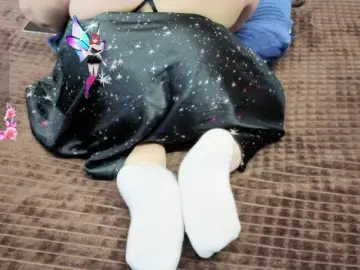 Julia-79  live sex cam